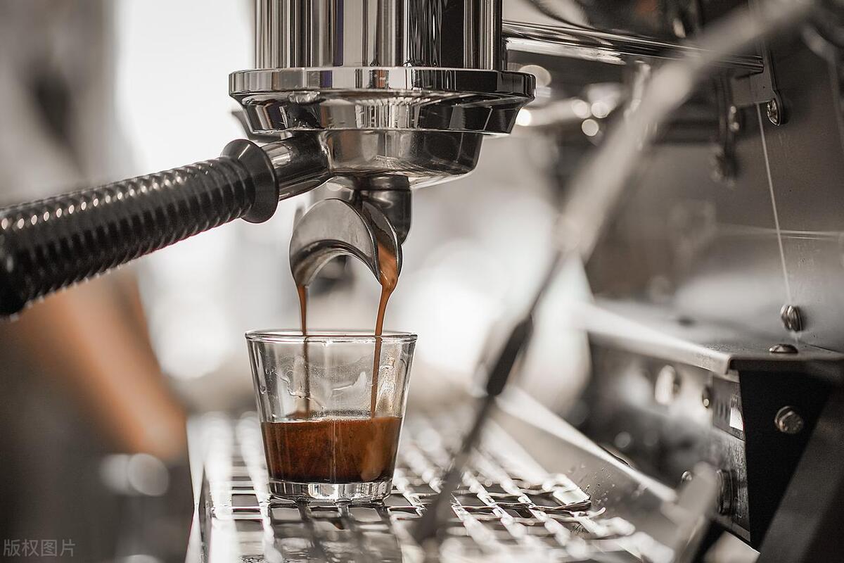 喝咖啡到底健不健康？一篇文章说清楚