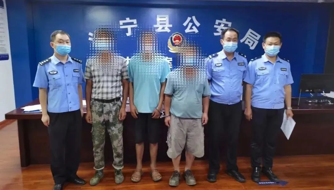 夏季治安打击整治“百日行动”丨尽锐出战!河南洛阳公安全力开展夏夜治安巡查宣防第二次集中统一行动