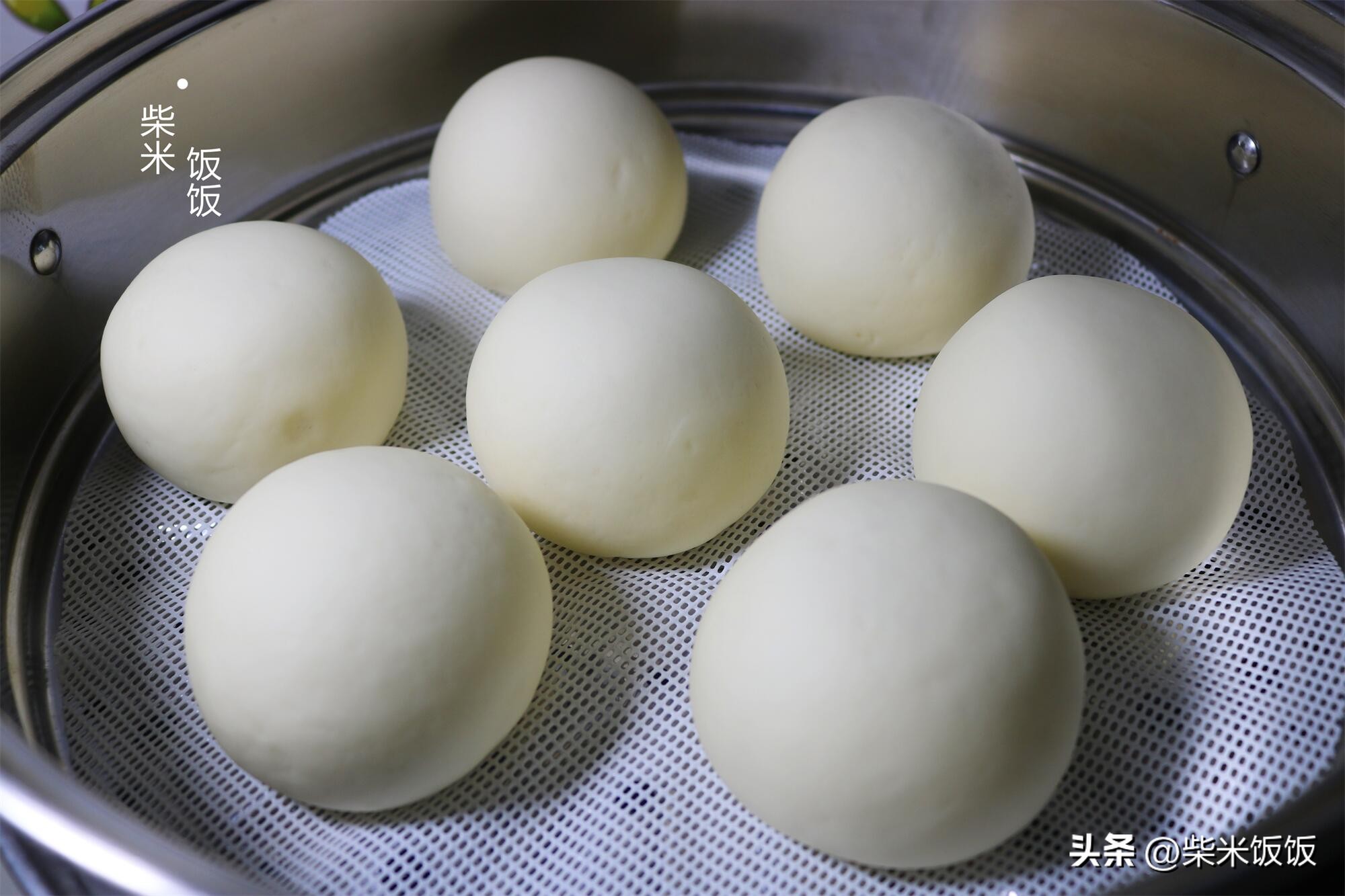 蒸馒头怎么做的蓬松柔软,蒸馒头加什么能够蓬松