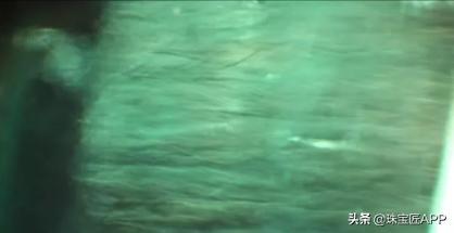 宝石的裂纹叫什么,宝石有裂痕是不是就失去价值了