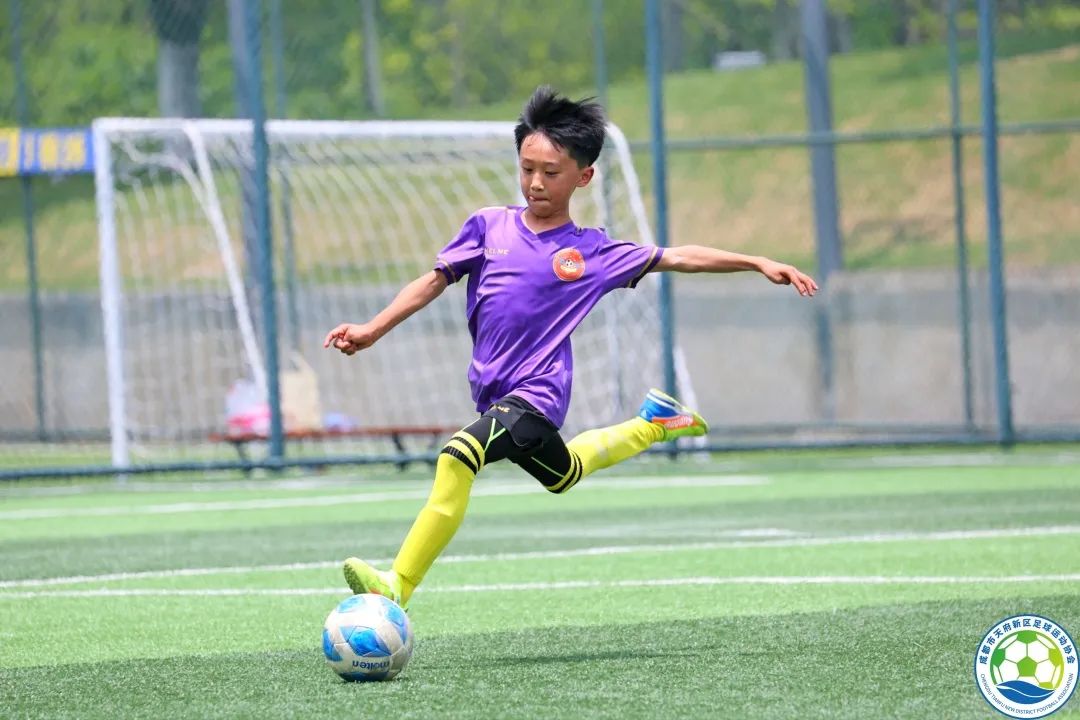 四川天府新区合江小学足球比赛,天府新区合江小学足球比赛2020年