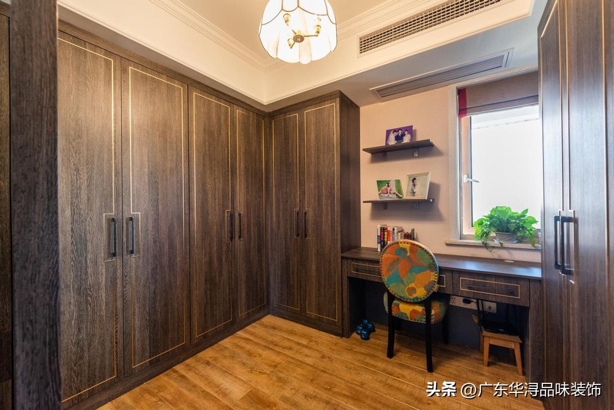 极简轻奢复古美式风格,美式复古轻奢别墅装修