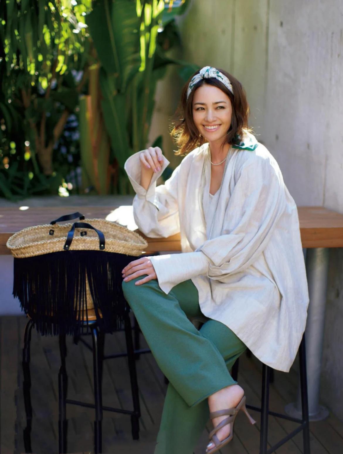 今年流行的马卡龙裤,马卡龙高腰裤穿搭