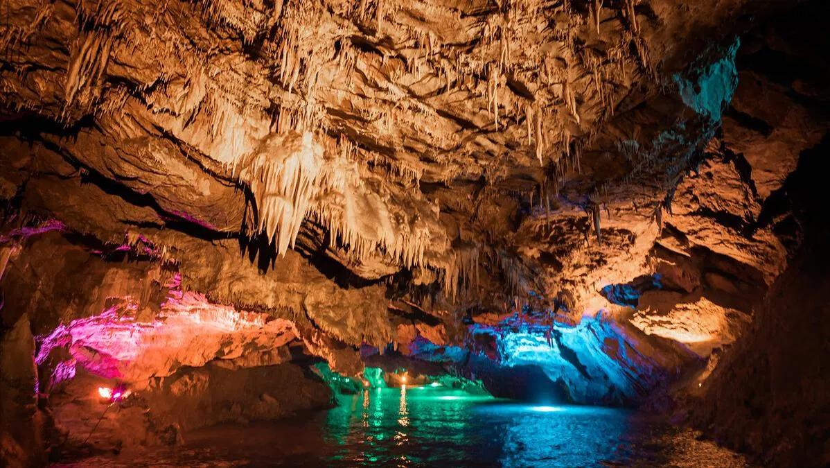 中国各省份的著名景点有哪些,中国各大地区最知名的景点