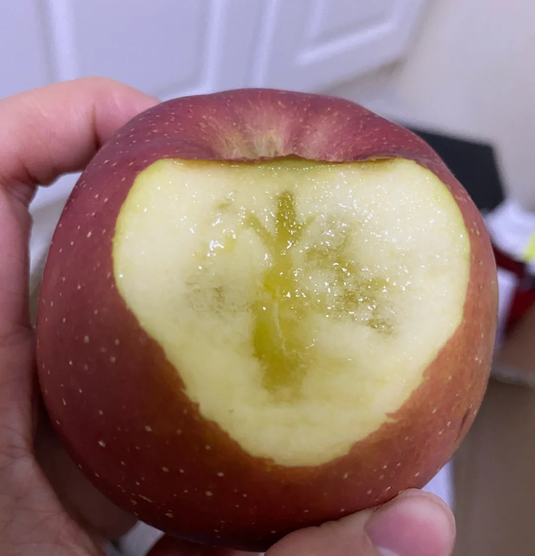 怎么辨别苹果产地,苹果的产地如何分辨