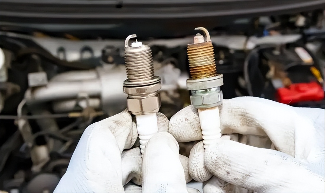 雨后车上的水渍需要清理吗,车上有积雪要不要及时清理