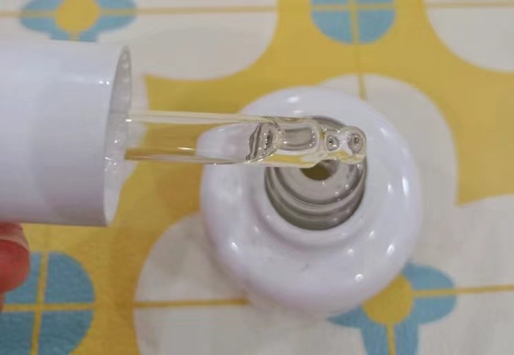 4款平价好用的护肤油,每次用几滴即可,皮肤一整天都嫩出水