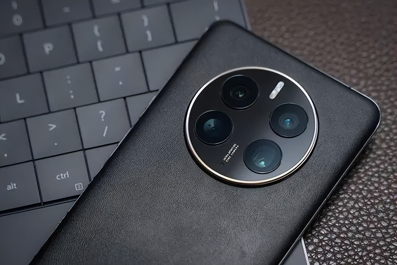 目前这4款手机配置全面值得买,4款目前口碑最好的旗舰手机推荐