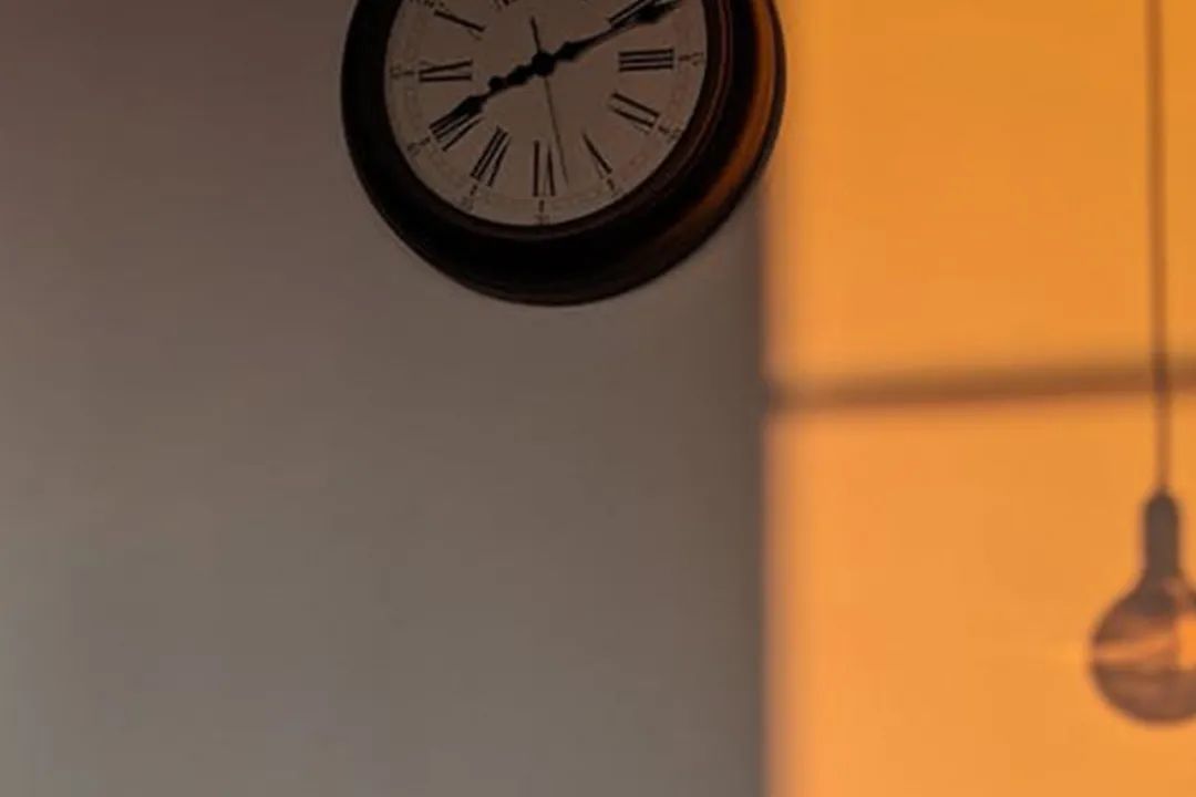 千万不要做一个无聊的人,千万不要做一个好说话的人