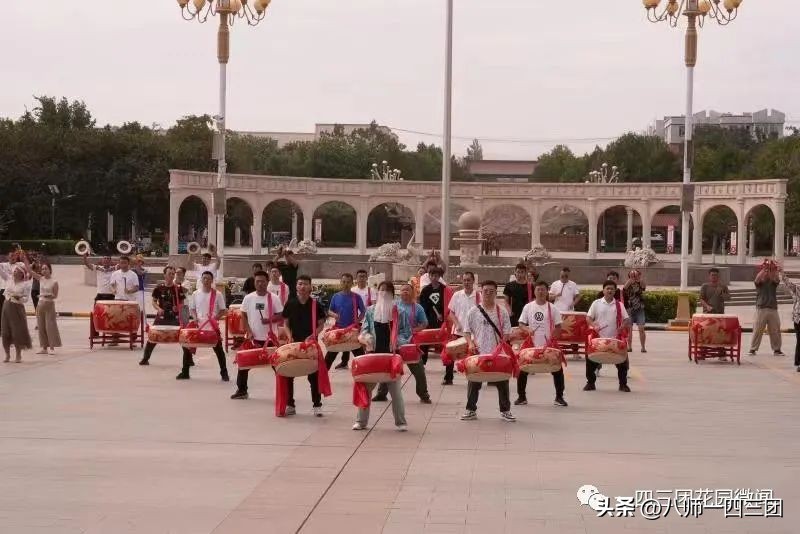 一四三团威风锣鼓队稳步第一阶段迈向新征程