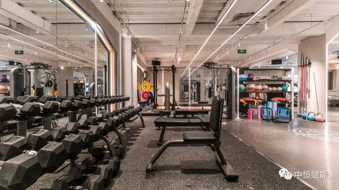 中国健身学院私教认证培训,肌肉健身学院