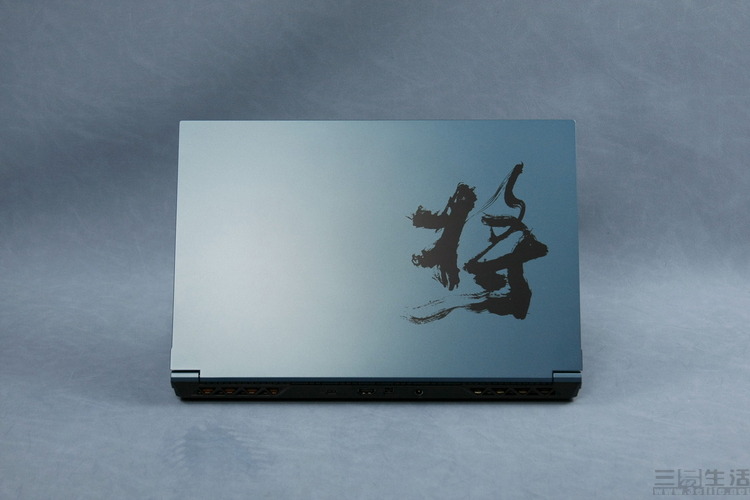 七彩虹将星x15at4050开箱,七彩虹将星x15at高配游戏测评