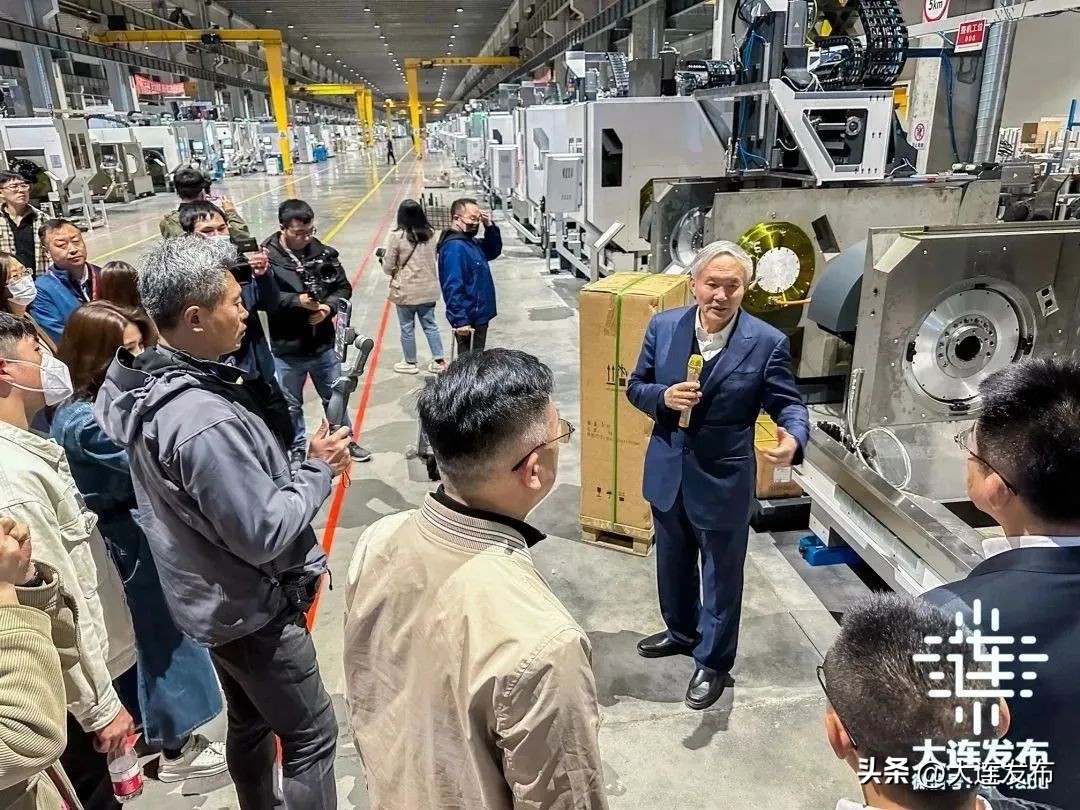 震撼、难忘.....网络文明伙伴点赞“奔跑中的大连”