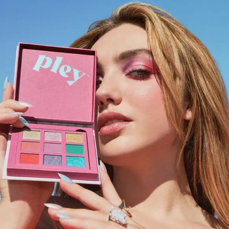 明星带货的美妆是不是真的,明星卖化妆品是真的吗