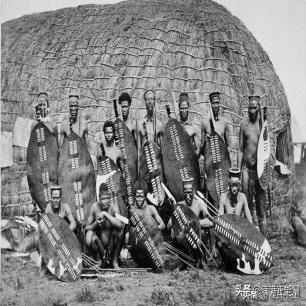 纳粹老照片犹太女人,老照片纳粹女魔头的下场