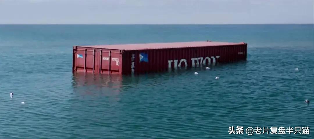 深海电影细思极恐细节,潜入海底一万米深海恐惧症