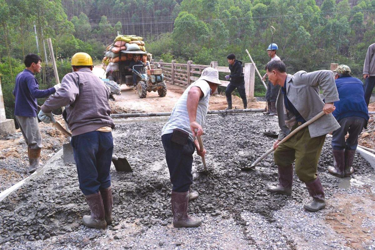 水泥的寿命到期后房子会怎样,水泥到期后会倒塌吗
