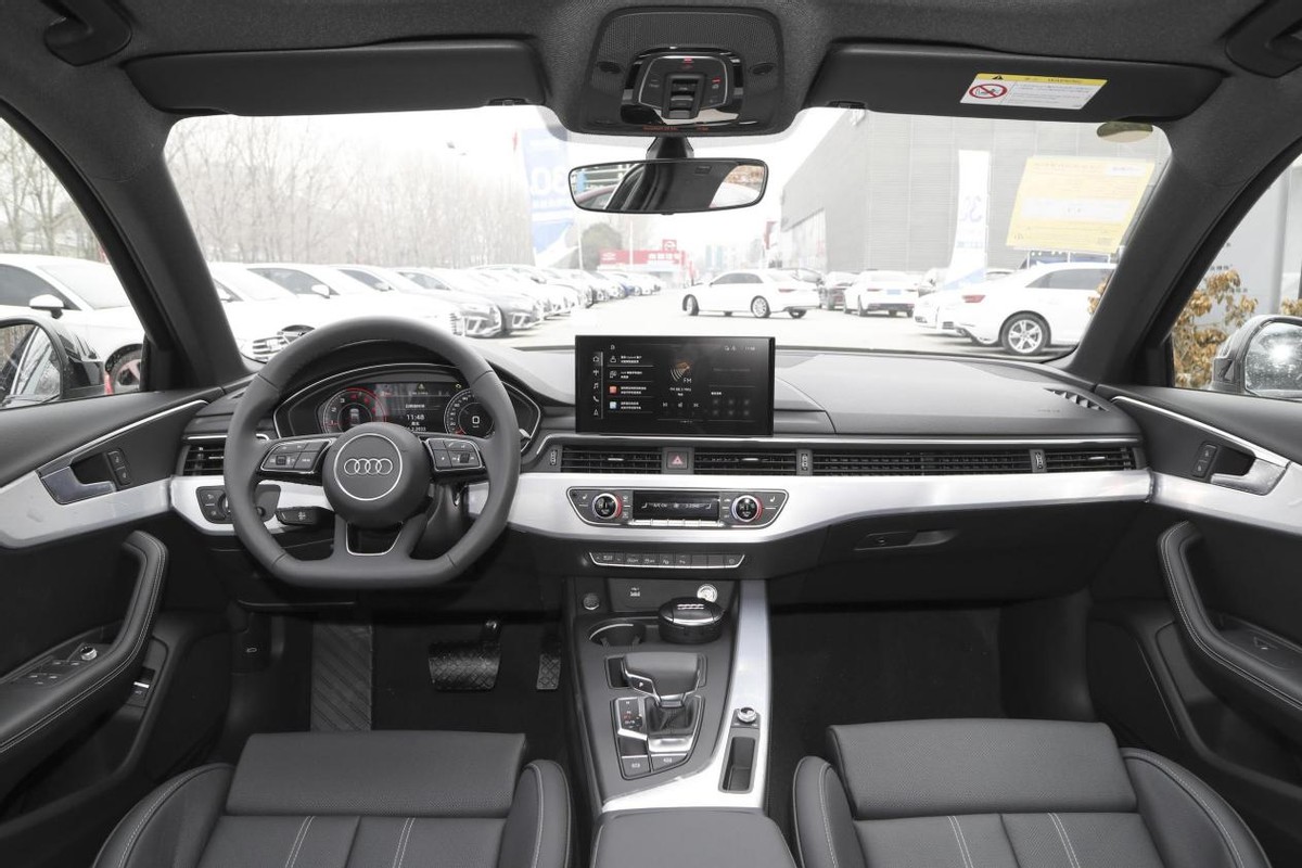 轴距2.8米以上紧凑型,轴距超2米9配溜背