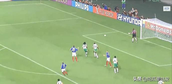 06年世界杯法国vs巴西齐达内,1998年法国世界杯齐达内一战称王