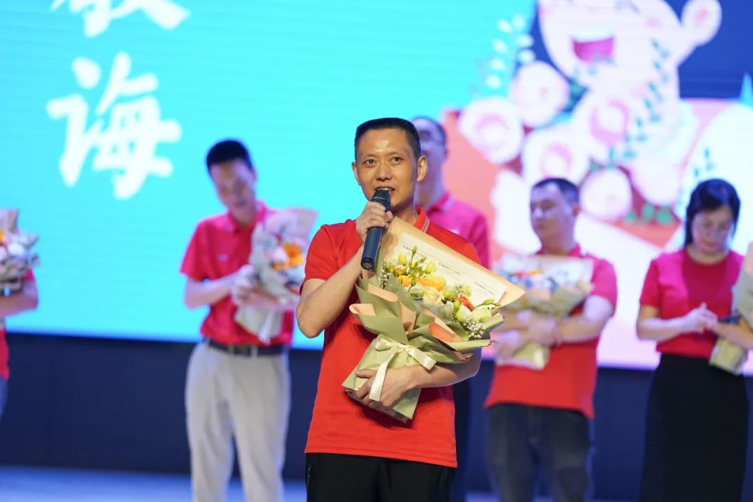 重庆市江北中学毕业典礼|情系江中青云万里