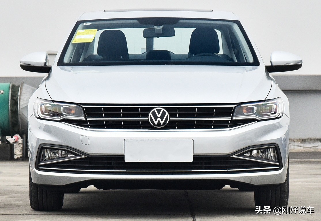 朗逸和宝来的区别哪个更好,详细讲一下朗逸的车