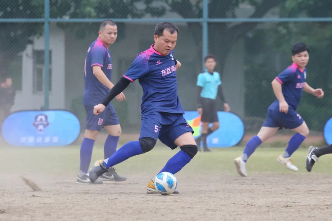 力争小组前四！中山市东区“商企杯”足球赛进入白热化阶段