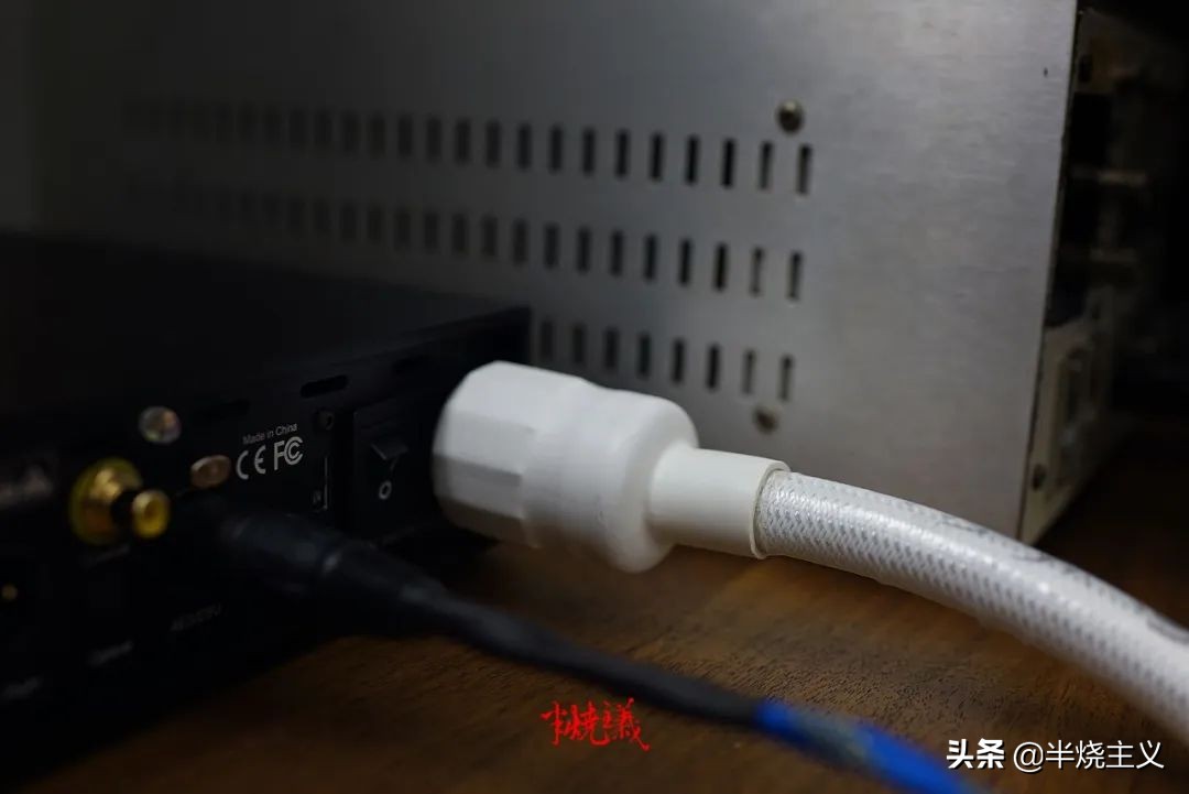 钰龙旗舰解码耳放,钰龙da11解码耳放一体机测评