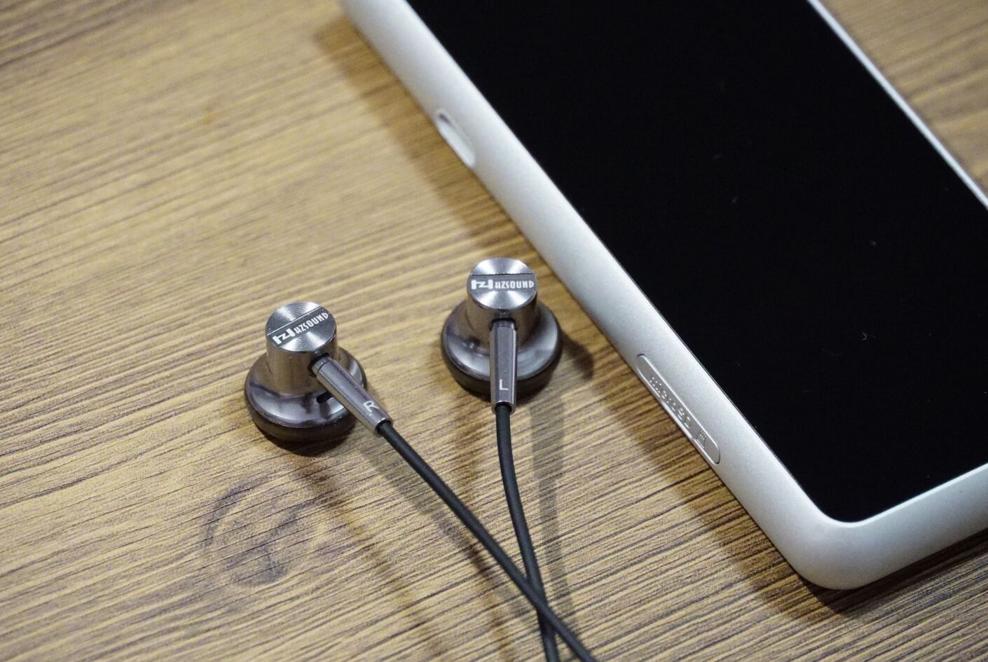 这一次让我们告别TWS，50到2万元，2023半年度高音质有线耳机图鉴