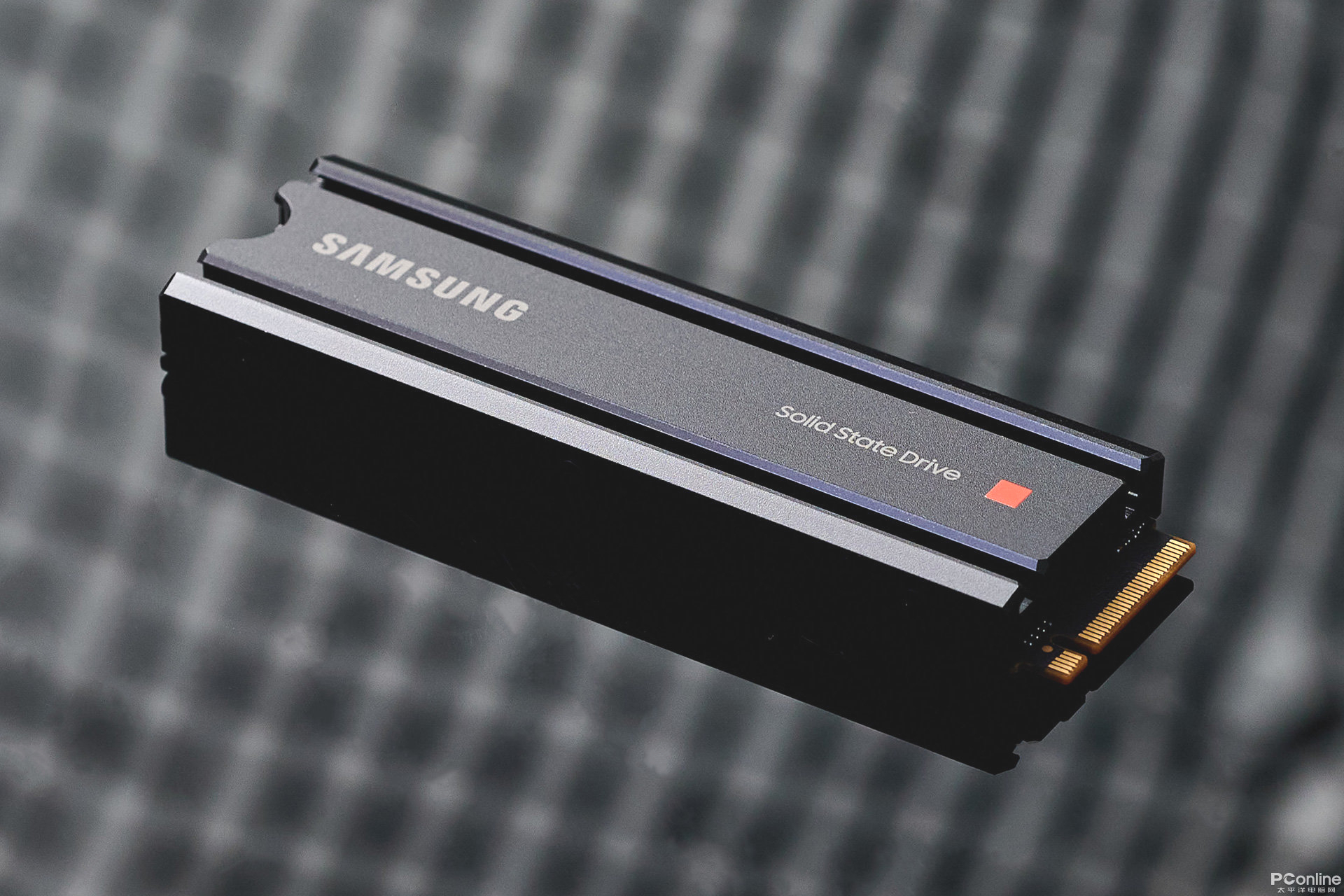 8t移动固态硬盘哪款性价比高,大促季好物推荐