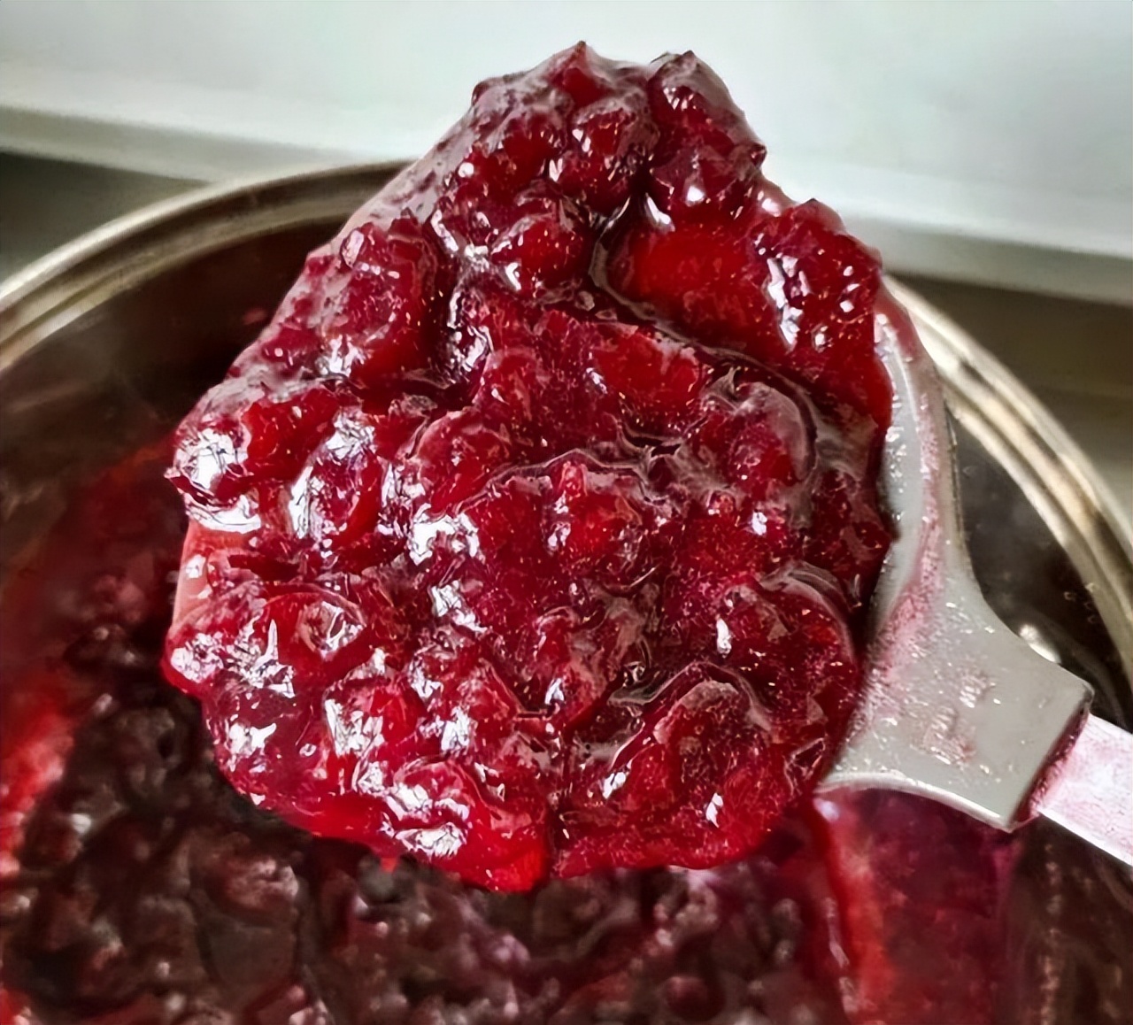 夏天，少吃西瓜多吃樱桃！一次煮好放冰箱，随吃随取，酸甜又可口