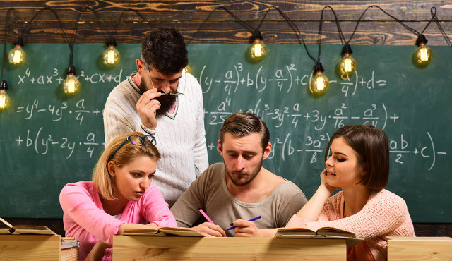 香水女孩子,香水女孩图片