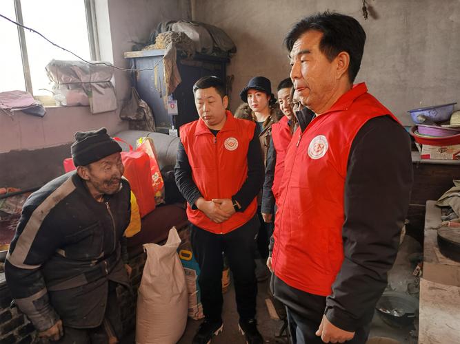 “我们村里有好多自杀的老人”！武汉大学教授田野调查时，很意外