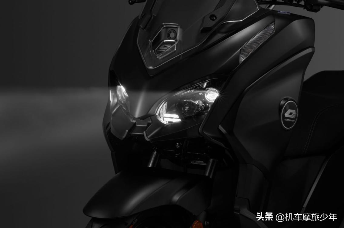 qjmotor发布哪几款踏板,qjmotormt150踏板测评