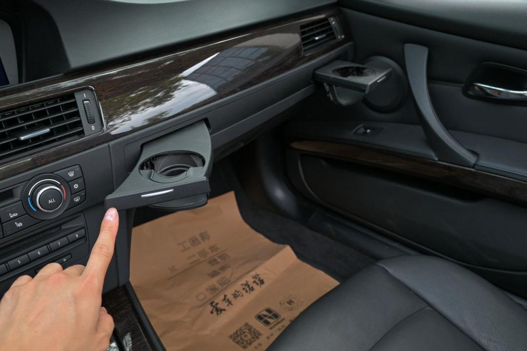 宝马430i硬顶敞篷二手价格,宝马2系敞篷硬顶二手价格