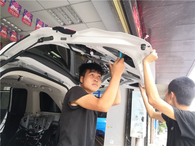 2022奥德赛隔音效果到什么地步,12款奥德赛汽车音响隔音安装教学