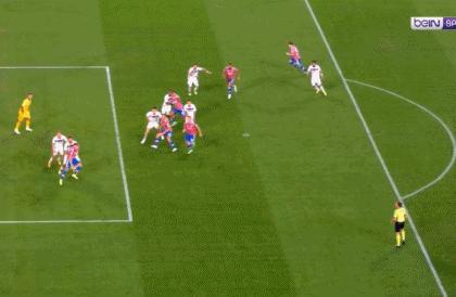 米利克绝杀被吹红牌罚下,早报拜仁8-0血洗沙尔克