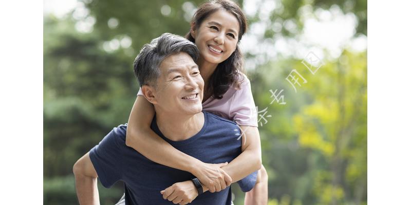 小舅子好脸面饭店消费3200块，想找姐夫全报销，姐夫却这样做