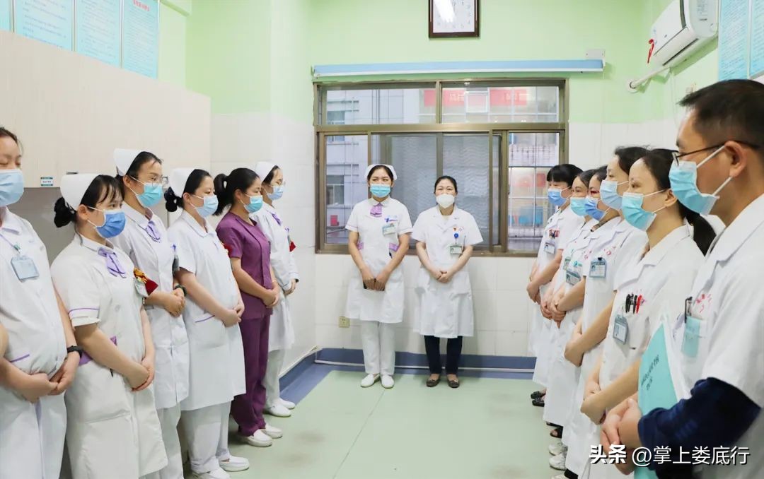 娄星“医星”周辉红：“医”心向*党**践初心