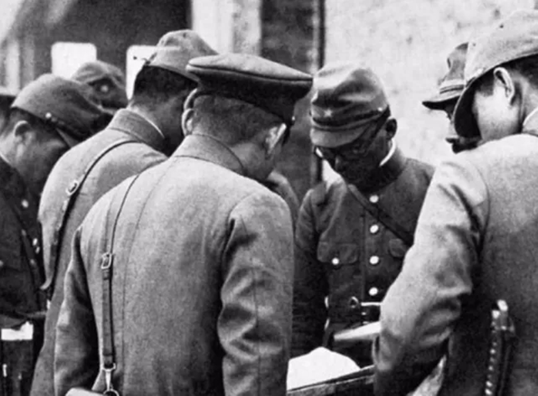 汉奸张本政怎么被抓的,张本政得到哪个天皇接见