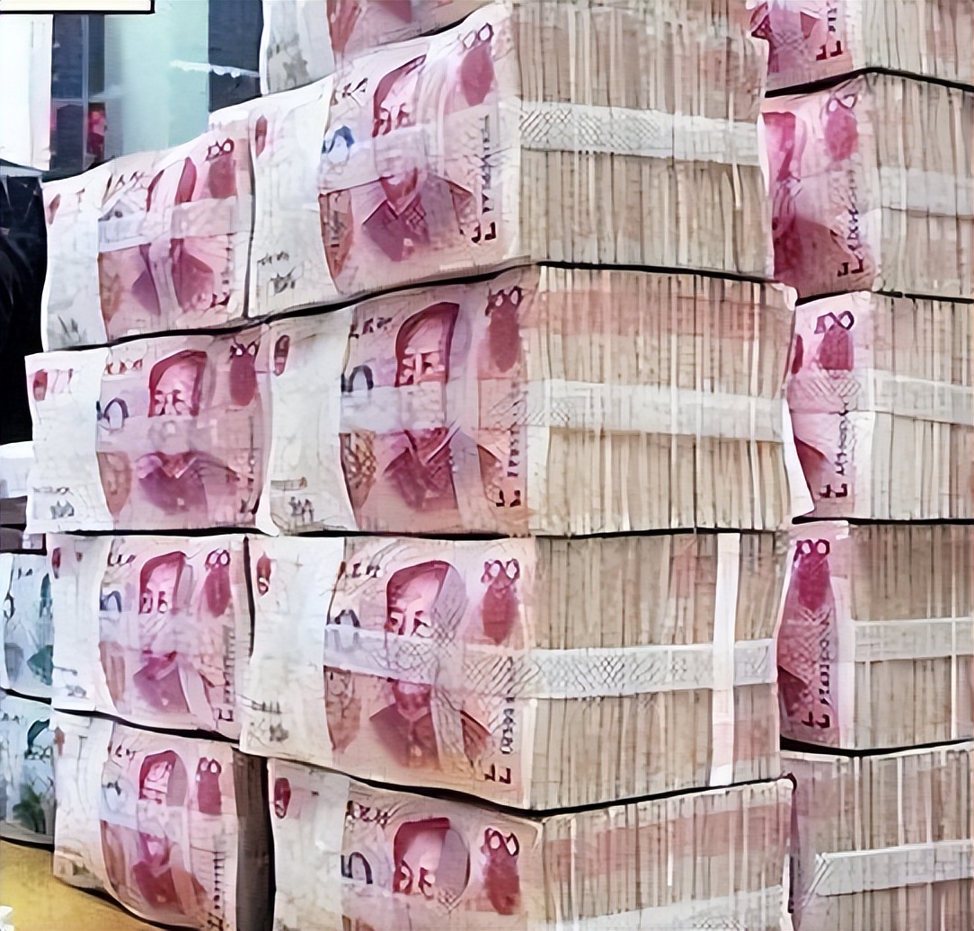 熊猫奇石价值上亿,青岛男子捡到熊猫奇石