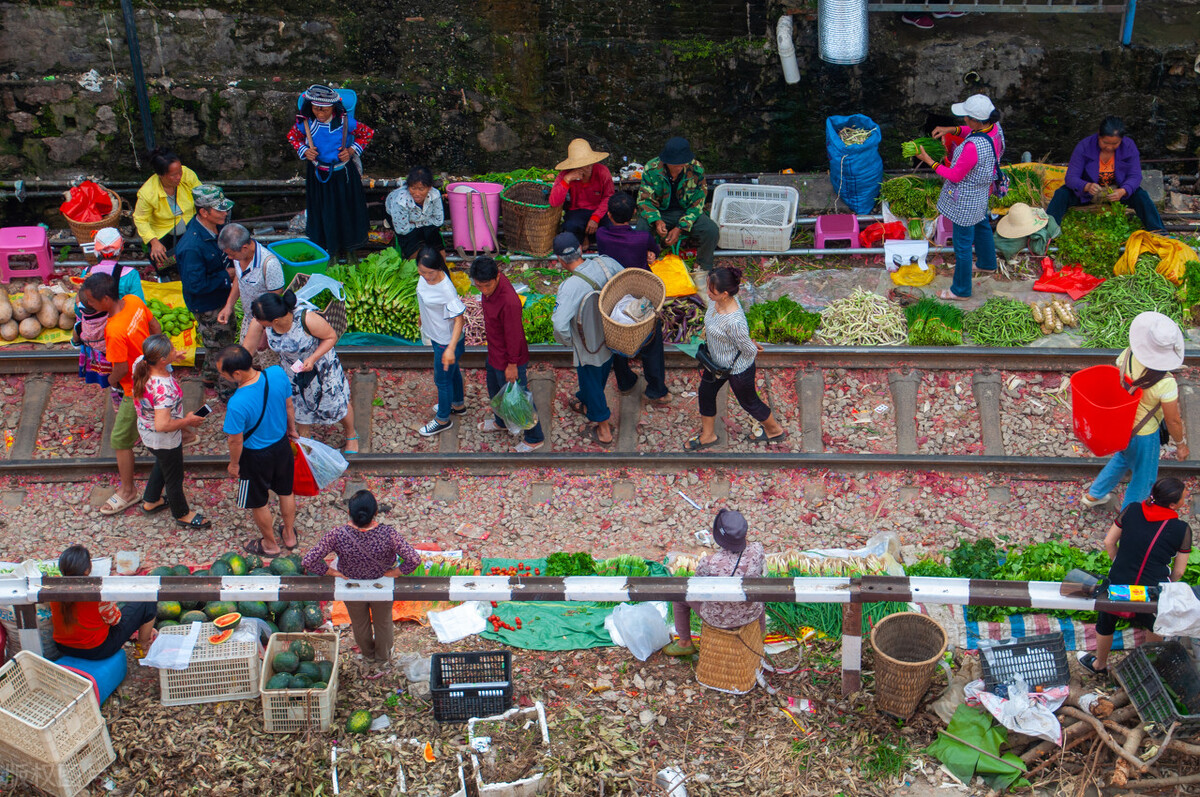 农村集市最常见的假货,为什么农村集市都有假货