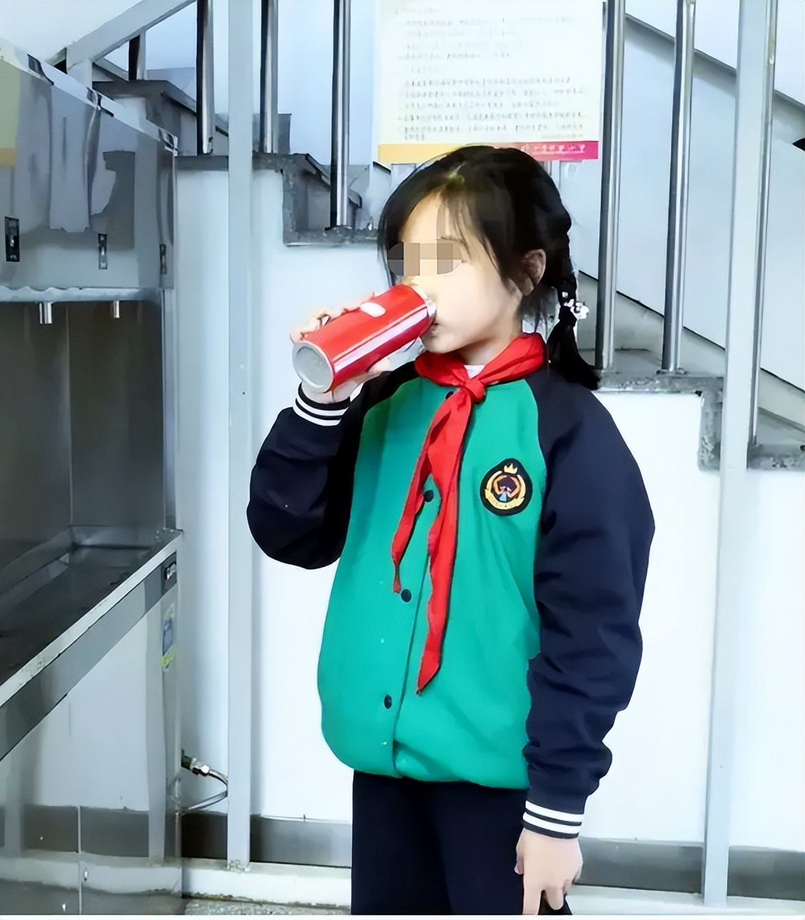 大学生健康饮食对预防肥胖的影响,关注儿童健康饮食