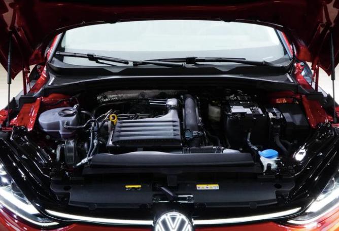 凌渡lamando2021款改色,凌渡2021款1.4t280舒适款改色