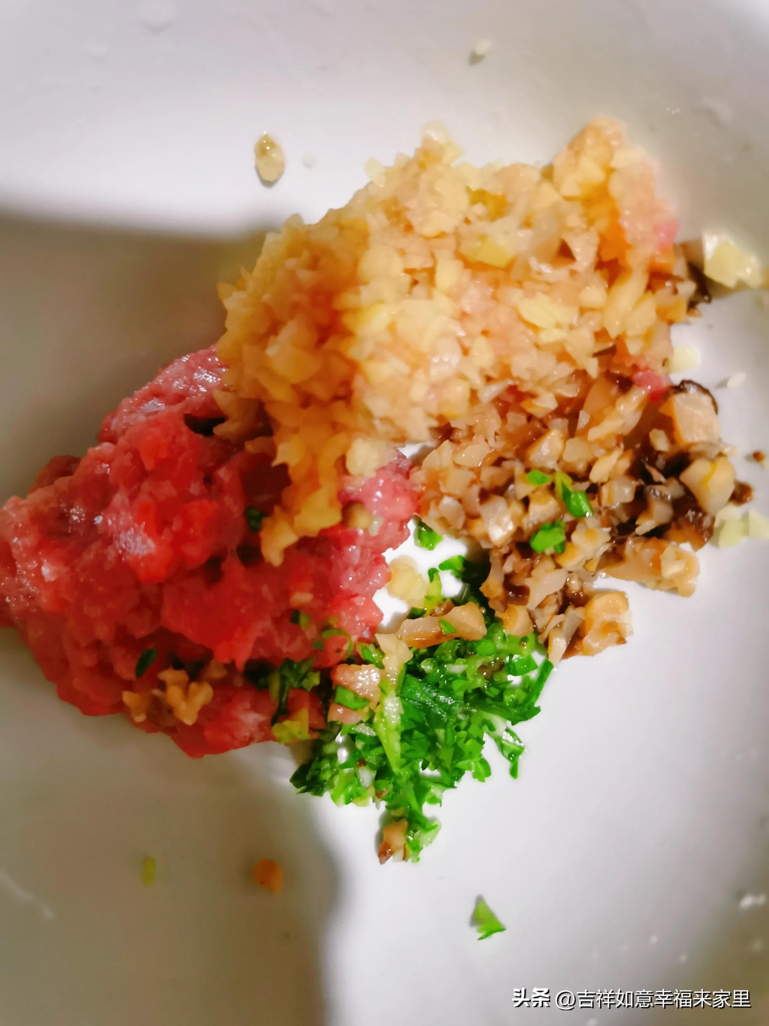 香菇豆腐青菜丸子辅食,宝宝辅食鲜虾土豆西兰花丸子