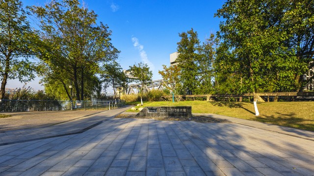 一回家就被安排相亲,被父母逼去相亲该怎么办