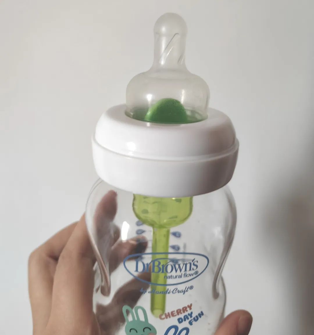 奶瓶5个月以上推荐,1到2岁宝宝学饮奶瓶
