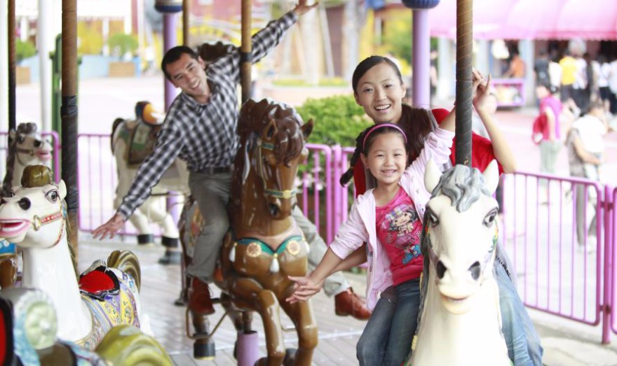 上海欢乐谷老年人门票价格,上海欢乐谷攻略项目价格