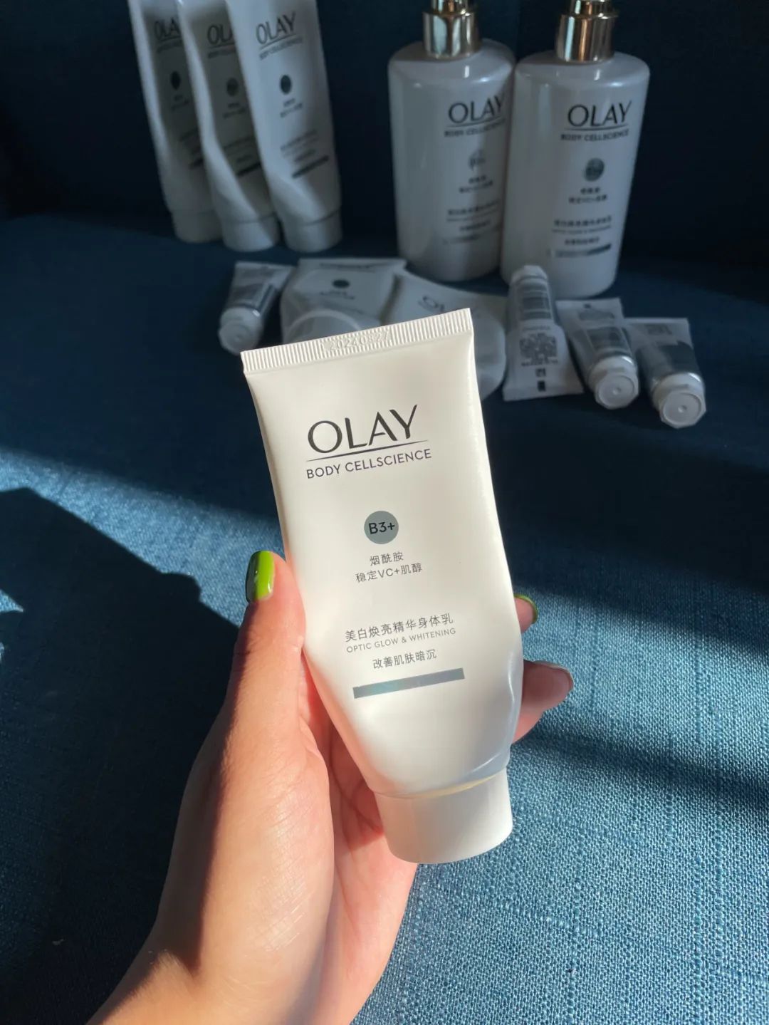 暑假一个月黄黑皮如何美白,天生黑皮的美白项目