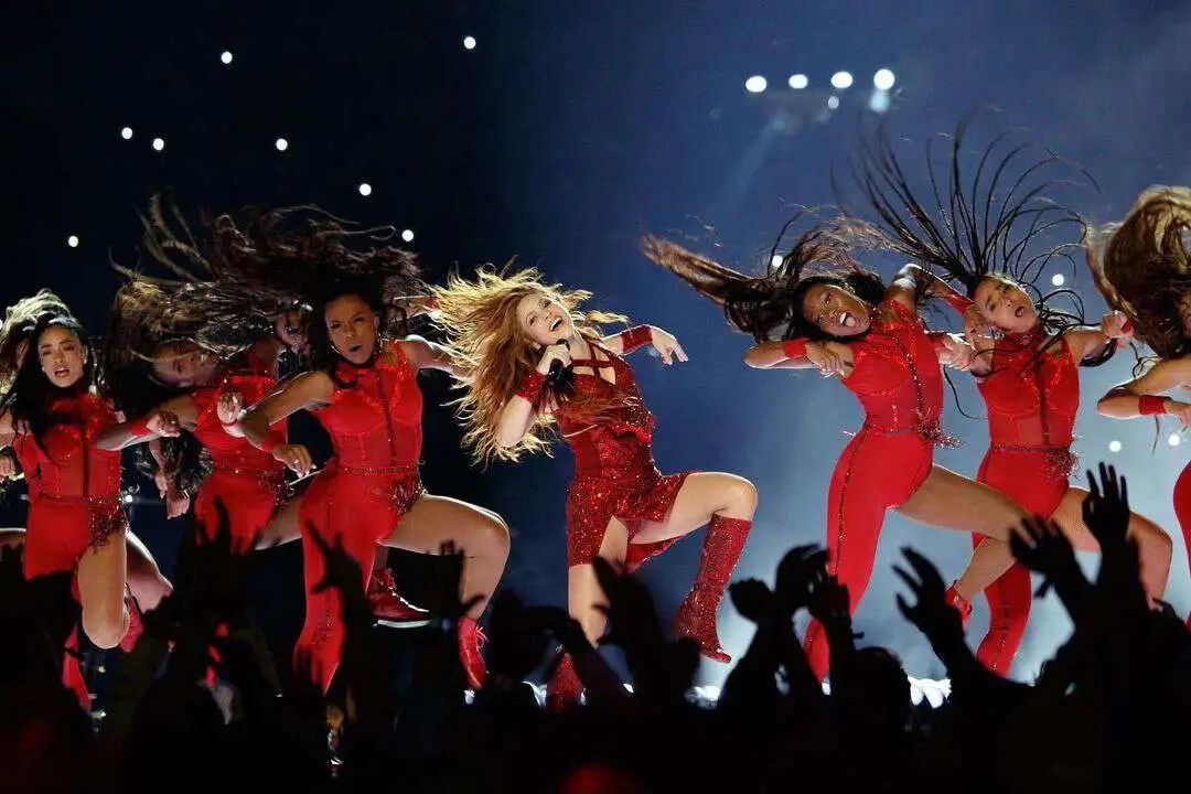 小个子大能量的“狼姐”，46岁依然是顶流