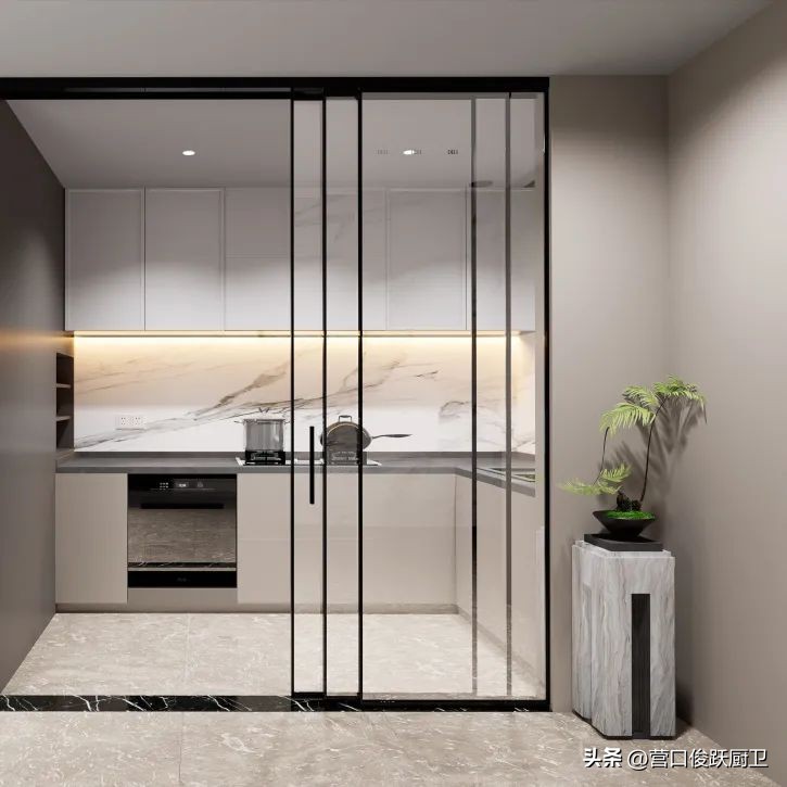 俊跃卫浴全景门|保持家居空间“松弛感”